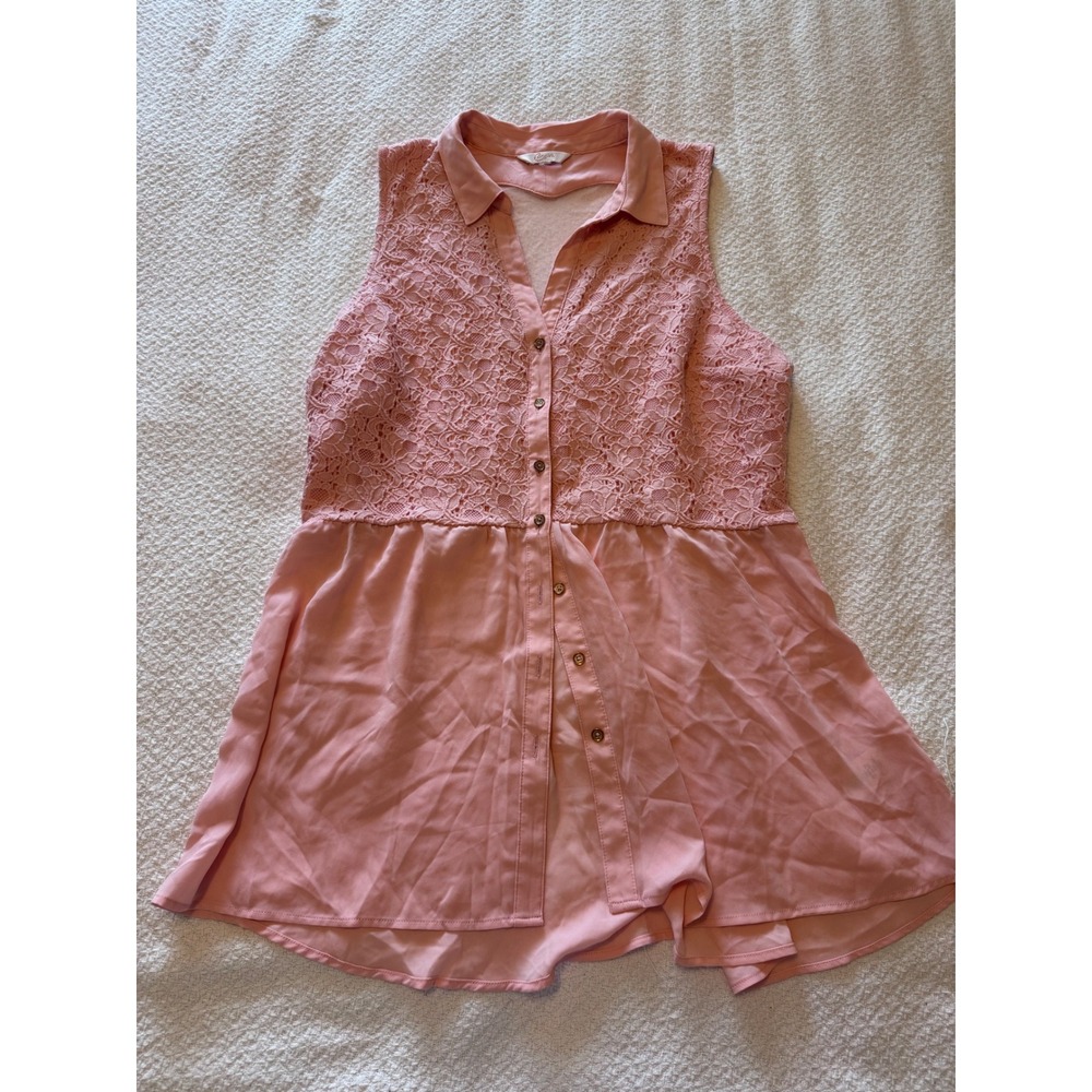 Candies Pink Lace Chiffon Sleeveless Button Up Top Heart Cutout Back